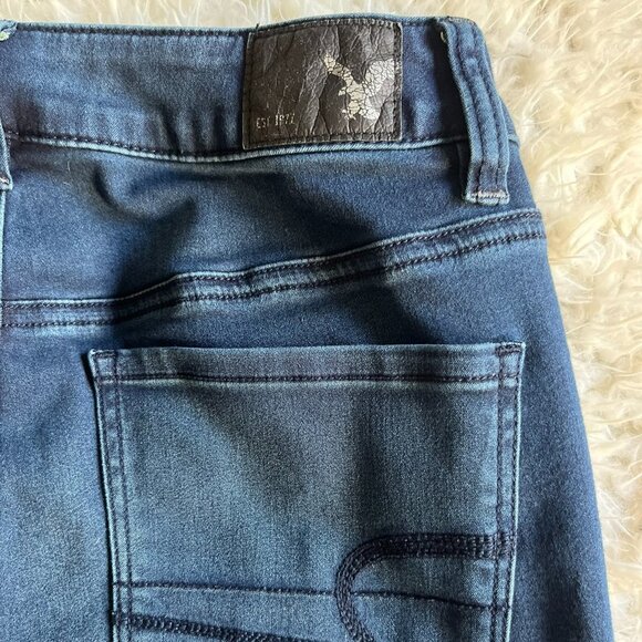 American Eagle Outfitters Super Stretch Hi-Rise Jegging Blue Dark Wash  Whiskers - Picture 5 of 5